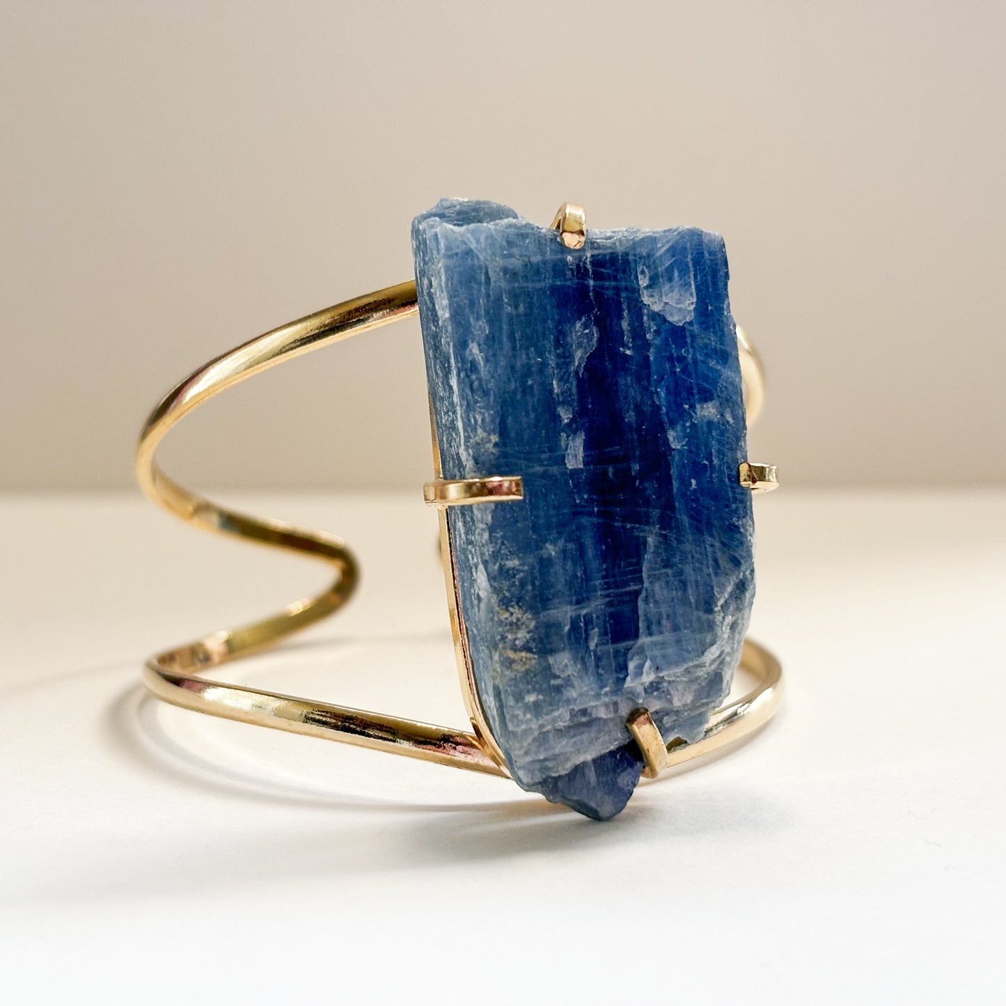 Kyanite Adjustable Cuff –– Bracelet