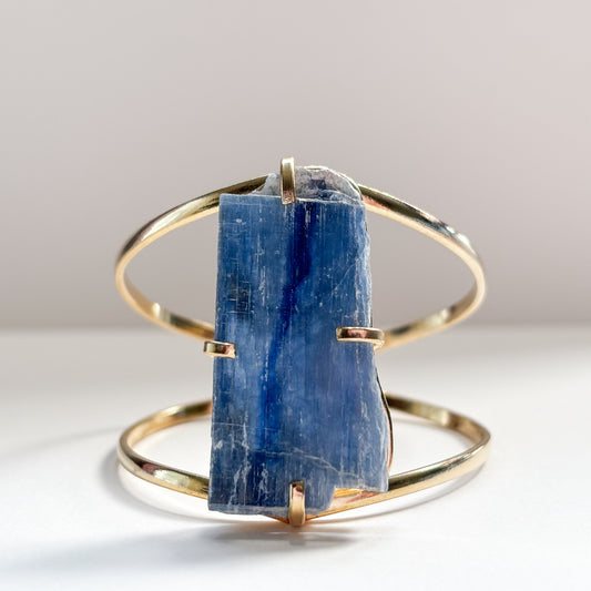 Kyanite Adjustable Cuff –– Bracelet